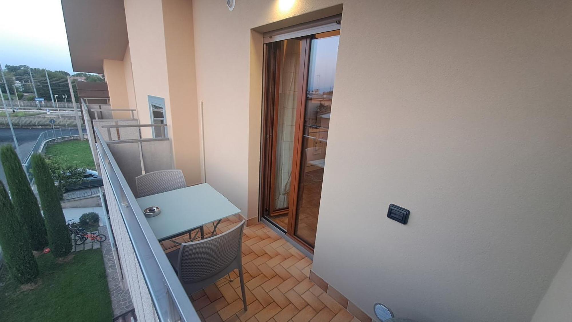 Colleoni'S Lodge Casa Vacanze Con 2 Appartamenti Verdellino ภายนอก รูปภาพ